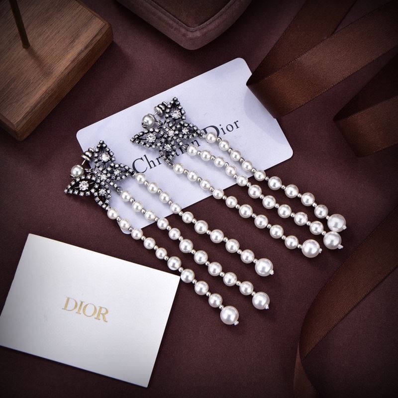 chr1st1an D10r earrings